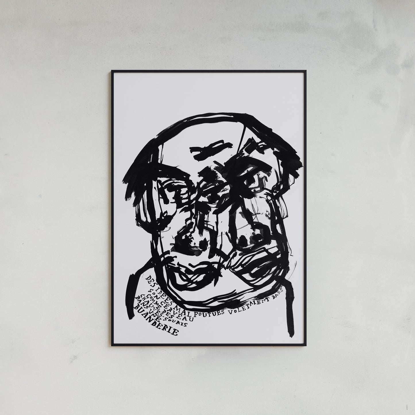 Des idées mal foutues voletaient dans son cerveau comme des chauves-souris dans une buanderie.